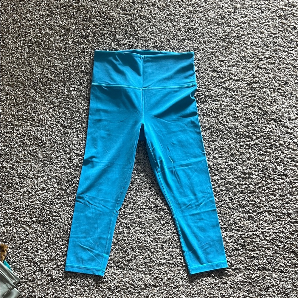 Athleta High Rise Elation Capri Legging